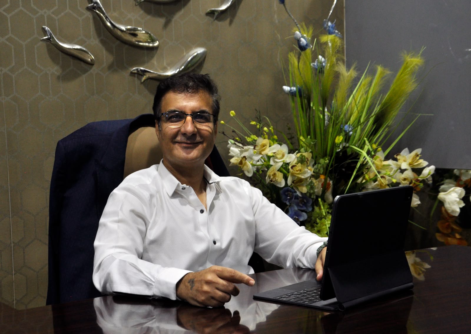 Portrait of Mr. Rajesh Sajandas Dulhani
